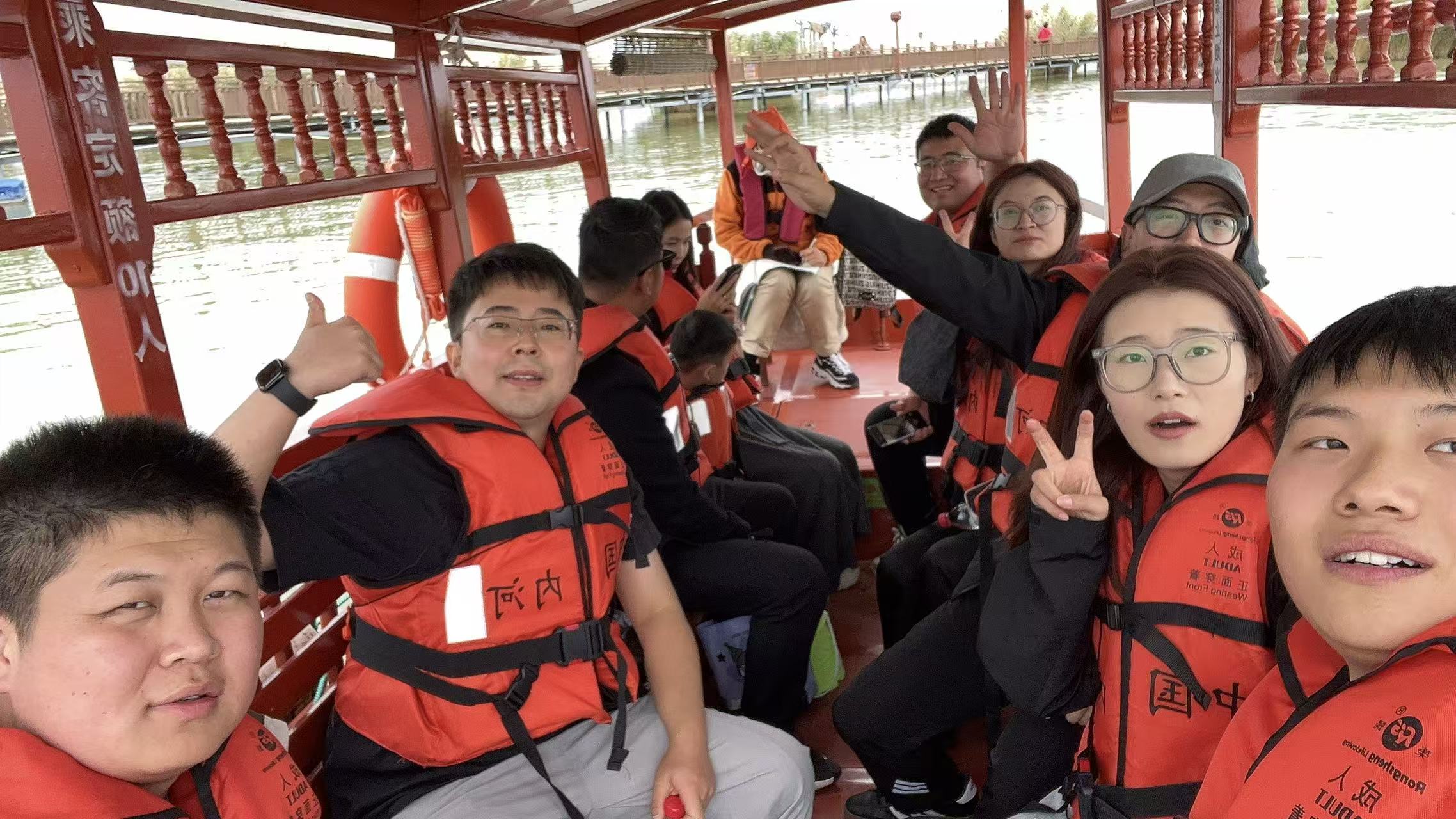 1759218325539231.jpg 9e58edf9af80223f39467585d0e5526a.jpg