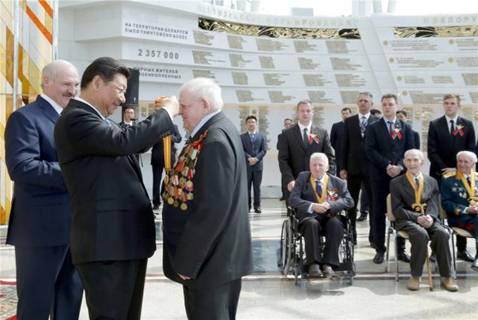 http://www.chinanews.com/cr/2015/1227/4182958643.jpg